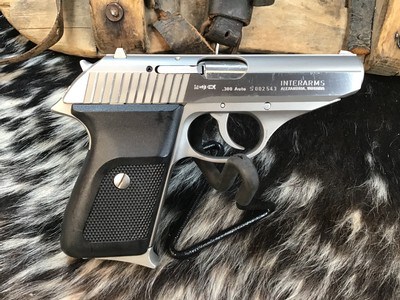 LNIB Sig Sauer P230 , Semi Auto W Decocker, .380 ACP, Stainless, Boxed, Trades Welcome. - Image 9 of 13