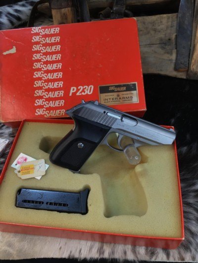LNIB Sig Sauer P230 , Semi Auto W Decocker, .380 ACP, Stainless, Boxed, Trades Welcome. - Image 13 of 13