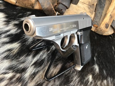 LNIB Sig Sauer P230 , Semi Auto W Decocker, .380 ACP, Stainless, Boxed, Trades Welcome. - Image 7 of 13