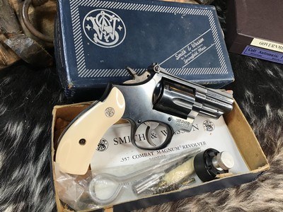 Smith & Wesson Model 19-5 Combat Magnum, 2.5”, Boxed .357 Magnum. Trades Welcome - Image 2 of 21