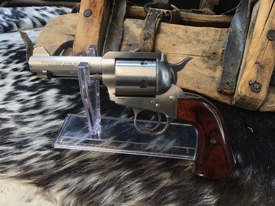 Freedom Arms Premier Grade Model 1997, 3.5”Carry Custom , .45 Colt, Boxed W/Holster. Trades Welcome