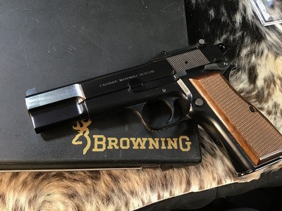 BROWNING HI POWERTANGENT SIGHT 9MM, Unfired, Cased, Slotted, Trades Welcome - Image 19 of 21