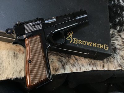 BROWNING HI POWERTANGENT SIGHT 9MM, Unfired, Cased, Slotted, Trades Welcome - Image 18 of 21