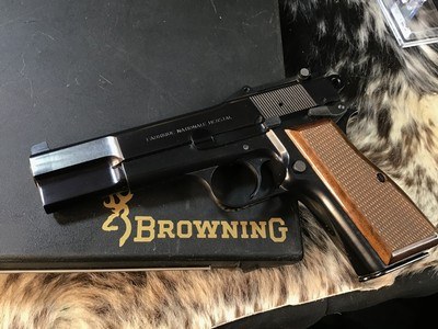 BROWNING HI POWERTANGENT SIGHT 9MM, Unfired, Cased, Slotted, Trades Welcome - Image 11 of 21