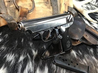 J.P. Sauer & Sons 38 H WWII German .7.65 Pisol Rig. Trades Welcome. - Image 10 of 23