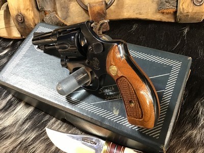 Smith & Wesson Model 30-1, The .32 Hand Ejector Revolver, .32, 6 shot, 3
