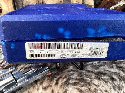 Smith & Wesson 629, 3 inch, .44 Mag, Two Grip Sets, Boxed. Trades Welcome - Image 4 of 21