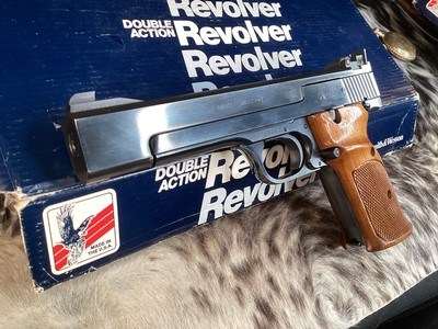Smith & Wesson Model 41 , 5inch, .22 LR Target Pistol , Boxed. Trades Welcome - Image 9 of 13