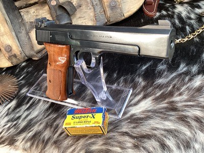 Smith & Wesson Model 41 , 5inch, .22 LR Target Pistol , Boxed. Trades Welcome - Image 5 of 13