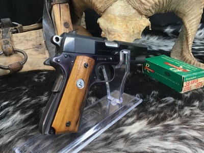 1952 Mfg. Colt Lightweight Commander , .38 Super,Excellent 98% Gun, Boxed, Trades Welcome. - Image 17 of 24