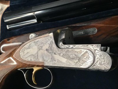 Perazzi MX8 Sideplate, “Dianna Goddess of the Hunt” engraved and signed by Davido Volpe, 32”. Trades Welcome - Image 5 of 25