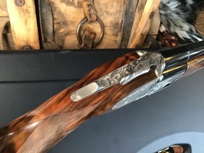 Perazzi MX8 Sideplate, “Dianna Goddess of the Hunt” engraved and signed by Davido Volpe, 32”. Trades Welcome - Image 12 of 25