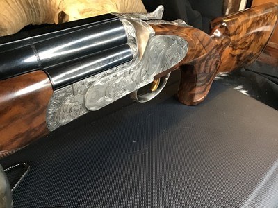 Perazzi MX8 Sideplate, “Dianna Goddess of the Hunt” engraved and signed by Davido Volpe, 32”. Trades Welcome - Image 15 of 25