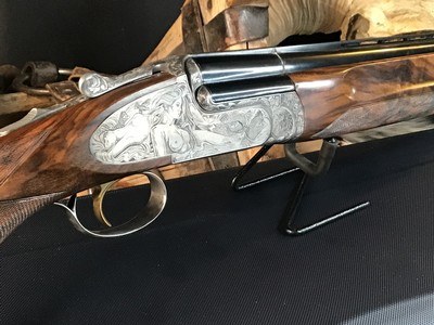 Perazzi MX8 Sideplate, “Dianna Goddess of the Hunt” engraved and signed by Davido Volpe, 32”. Trades Welcome - Image 10 of 25