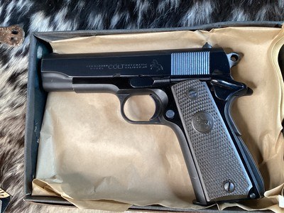 1952 Mfg. Colt Light Weight Commander, .45 ACP, Excellent 98% Cond. Boxed , Trades Welcome - Image 24 of 25