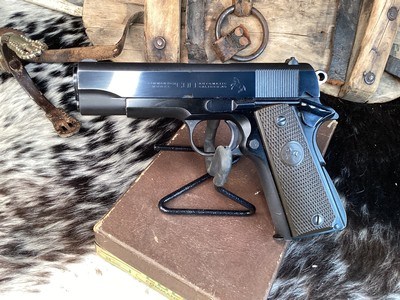 1952 Mfg. Colt Light Weight Commander, .45 ACP, Excellent 98% Cond. Boxed , Trades Welcome - Image 8 of 25
