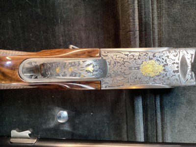 Perazzi MX8 Sideplate, 32” .20 Ga. & .28 Ga Barrels,Exquisite Gold Inlay Engraved, Presentation Grade Furniture. Trades Welcome - Image 11 of 25