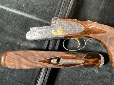 Perazzi MX8 Sideplate, 32” .20 Ga. & .28 Ga Barrels,Exquisite Gold Inlay Engraved, Presentation Grade Furniture. Trades Welcome - Image 16 of 25
