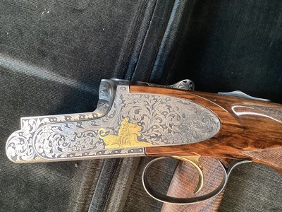 Perazzi MX8 Sideplate, 32” .20 Ga. & .28 Ga Barrels,Exquisite Gold Inlay Engraved, Presentation Grade Furniture. Trades Welcome - Image 15 of 25