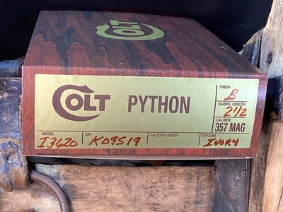 1980 Colt Python 2.5” Vented Rib Barrel, Royal Blue Finish , Ivory Grips, Boxed. Trades Welcome. - Image 8 of 25