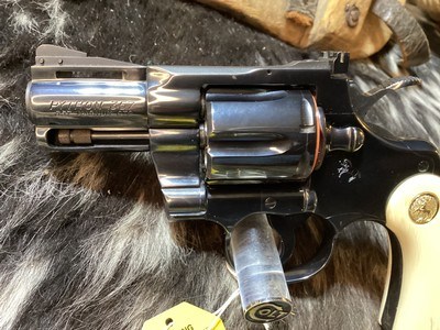1980 Colt Python 2.5” Vented Rib Barrel, Royal Blue Finish , Ivory Grips, Boxed. Trades Welcome. - Image 10 of 25