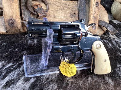 1980 Colt Python 2.5” Vented Rib Barrel, Royal Blue Finish , Ivory Grips, Boxed. Trades Welcome. - Image 11 of 25