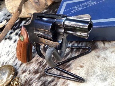 1969 Mfg. Smith & Wesson model 36 No -Dash, Chiefs Special, Unfired in Box W/Tools & Owners Papers. Trades Welcome. - Image 16 of 25