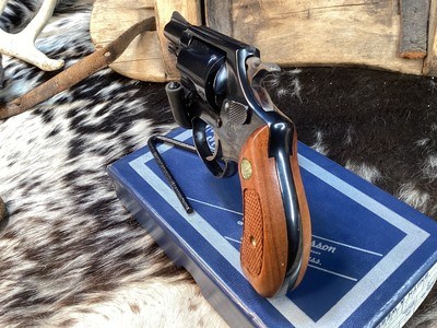 1969 Mfg. Smith & Wesson model 36 No -Dash, Chiefs Special, Unfired in Box W/Tools & Owners Papers. Trades Welcome. - Image 13 of 25