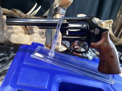 NOS Smith & Wesson model 48-7 , .22 WMR Magnum Revolver, 6” Barrel. Trades Welcome - Image 3 of 15