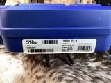 Smith & Wesson 617-6 Ten Shot .22LR Revolver, 4”Bull Barrel, Full Underlug, Boxed Trades Welcome - 8 of 16