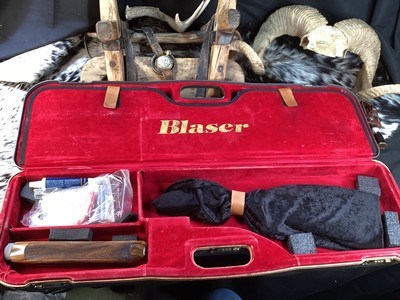Blaser F3 Luxus Super Trap Combo, 34” Under barrel, 32” O/U, Excellent Condition , Cased. Trades Welcome - Image 3 of 25