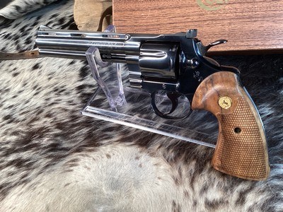 1961 Colt Python As New In Original Box W/Test Target, Receipt, 6”, Excellent Unfired Condition. Trades Welcome - Image 6 of 25