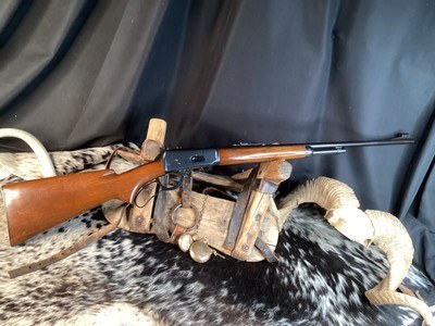 1940 Mfg. Prewar Winchester model 64, .30WCF, 24”, 2/3 Button Mag, Walnut Pistol Grip, Fine Cond. Trades Welcome. - Image 5 of 10