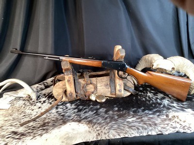 1940 Mfg. Prewar Winchester model 64, .30WCF, 24”, 2/3 Button Mag, Walnut Pistol Grip, Fine Cond. Trades Welcome. - Image 9 of 10