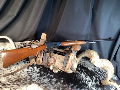 1940 Mfg. Prewar Winchester model 64, .30WCF, 24”, 2/3 Button Mag, Walnut Pistol Grip, Fine Cond. Trades Welcome. - Image 1 of 10
