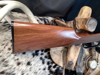 1990 mfg. Winchester 9422M .22 Magnum Lever Action, Excellent Unfired, Out of Production Favorite. Trades Welcome - Image 11 of 16