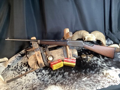 First Year 1905 Winchester Semi Auto in .35 WSL Cartridge, Original, Cased, Trades Welcome - Image 3 of 18