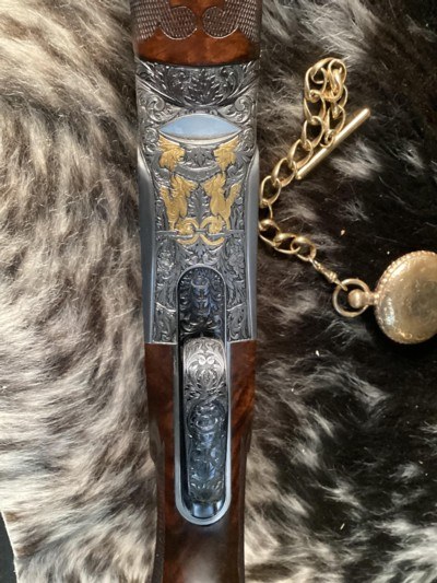 Perazzi SCO Oro Gold Pasotti Engraved & Signed, O/U Shotgun W/ 12 Ga. & .20 Ga barrel sets. Stunningly Beautiful Perazzi. Trades Welcome. - Image 18 of 25