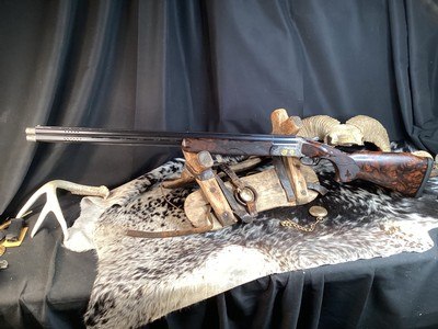 Perazzi SCO Oro Gold Pasotti Engraved & Signed, O/U Shotgun W/ 12 Ga. & .20 Ga barrel sets. Stunningly Beautiful Perazzi. Trades Welcome. - Image 8 of 25