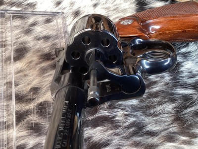 1969 Colt Officers Model Match, LNIB W/Target, 99% Unfired, 6” .22LR. Trades Welcome - Image 6 of 18