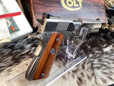 Rare 1974 Colt Custom Shop Electroless Nickle Service Ace, .22 LR LNIB. TRADES Welcome - Image 13 of 20