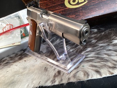 Rare 1974 Colt Custom Shop Electroless Nickle Service Ace, .22 LR LNIB. TRADES Welcome - Image 15 of 20