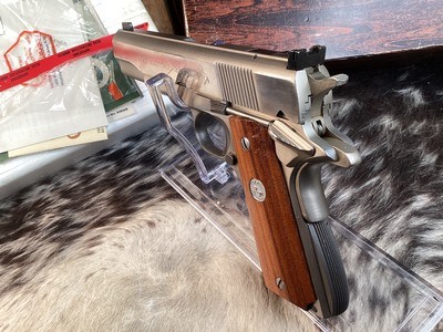 Rare 1974 Colt Custom Shop Electroless Nickle Service Ace, .22 LR LNIB. TRADES Welcome - Image 19 of 20