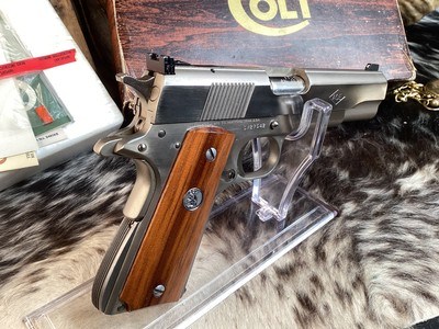 Rare 1974 Colt Custom Shop Electroless Nickle Service Ace, .22 LR LNIB. TRADES Welcome - Image 12 of 20