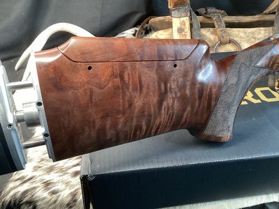 NIB Browning 825 Trap Max, 32” , Graco System, Factory Engraved, Fully Adjustable Trap Shotgun. Trades Welcome - Image 13 of 25