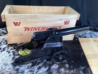 Winchester 10 Ga. Signal Cannon, As New Unfired In Crate. Trades Welcome - Image 2 of 17