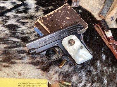 1915 Mfg. Colt Pocket Hammerless model 1908, Mother of Pearl Grips W/Box, .25 acp. Trades Welcome - Image 16 of 19