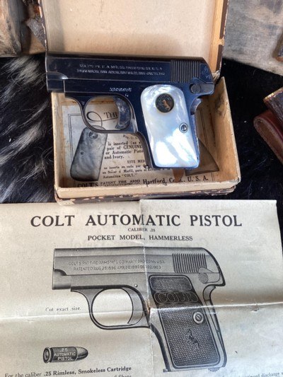 1915 Mfg. Colt Pocket Hammerless model 1908, Mother of Pearl Grips W/Box, .25 acp. Trades Welcome - Image 19 of 19
