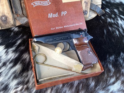 1969 Mfg. West German Walther PP, .22 LR W/Matching Alligator Box, Trades Welcome - Image 9 of 18