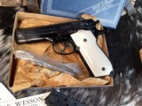 1976 Mfg. Smith & Wesson model 39-2 , 9mm Semi Auto, Genuine Ivory Grips, Excellent Unfired & Boxed. Trades Welcome - Image 18 of 19